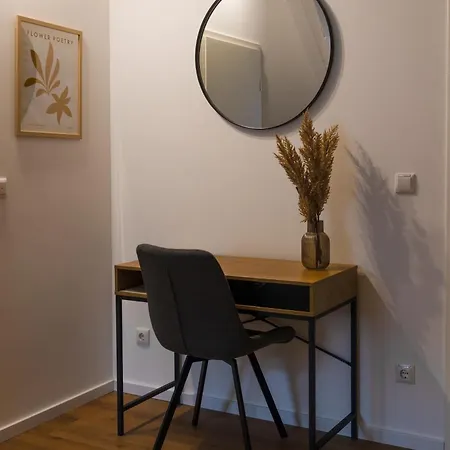 Penzion Bm Innenstadt - Grosse Moderne Mit Eigenem Bad Im Herzen Der Stadt 3*